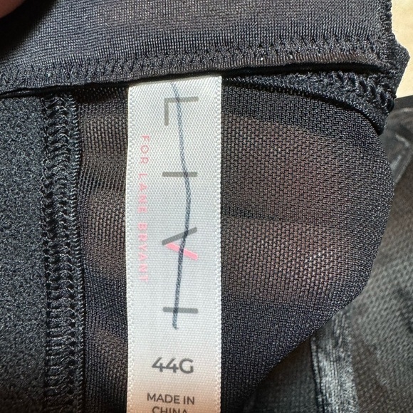 Livi Active No Wire Sports Bra size 44 G - Picture 9 of 9